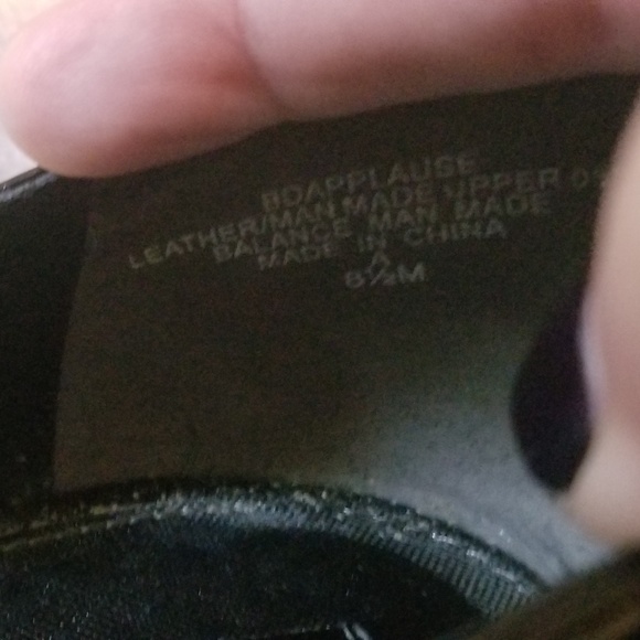 Bandolino Patent Mary Jane Heels - Picture 5 of 5